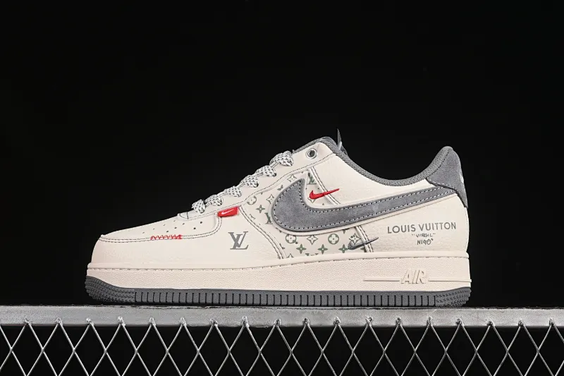 All categories Nk Air Force 1 Air Force series Nk Air Force 1 Low Air Force low-top Nike Air Force 1'07 Low LV co-branded beige small double hook Air Force 1 low-top casual sneakers YX5066-350